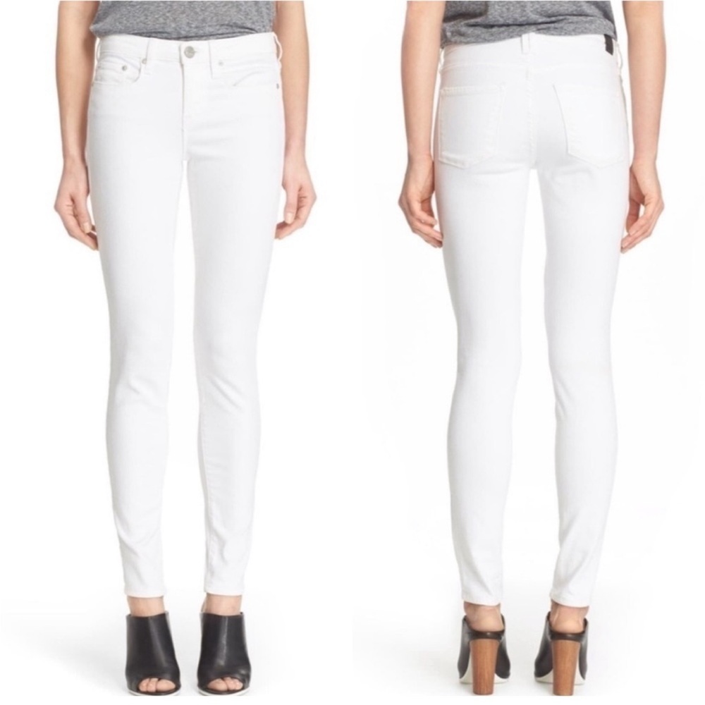 Vince five pocket skinny white jeans size 31 EUC